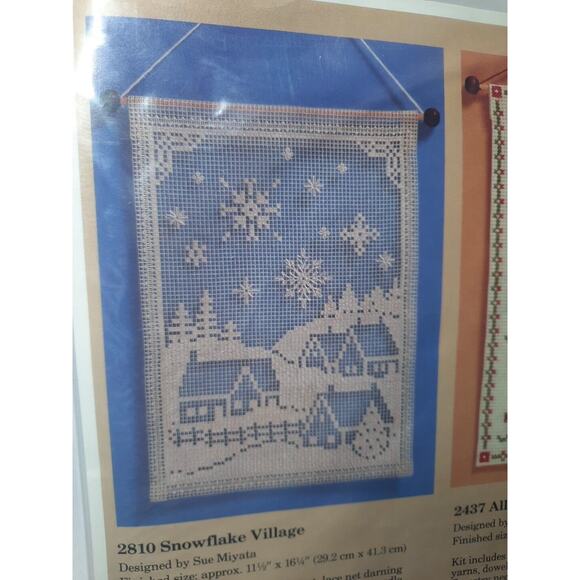 Vintage The Creative Circle Needlework Kit 2810 Snowflake Village - Picture 4 of 7